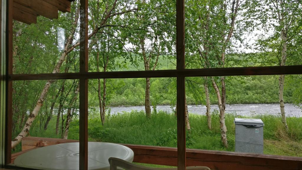 Vetsituvat Hotel Utsjoki Exterior foto